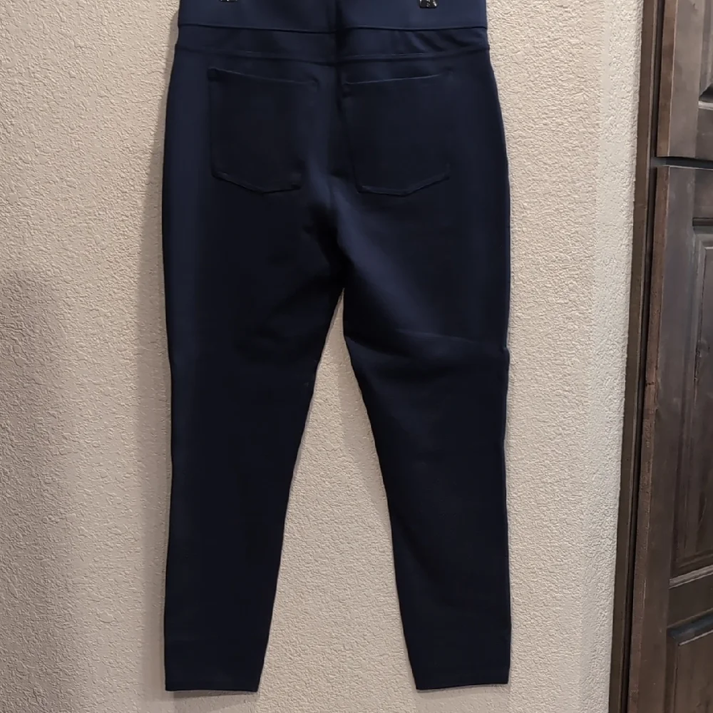 New SPANX Dark Blue Pants - Picture 3 of 5
